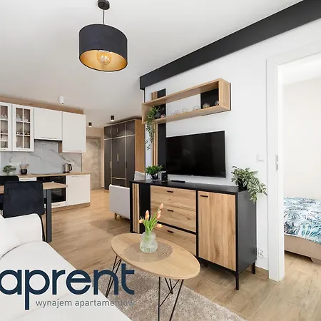 Piasek Baltyku - Kryty Basen - Aprent *